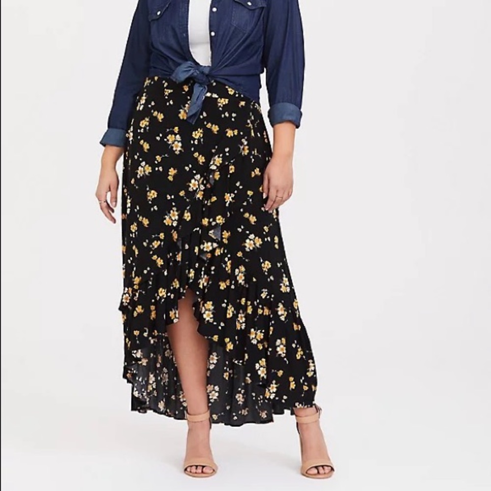 Torrid Floral high low skirt